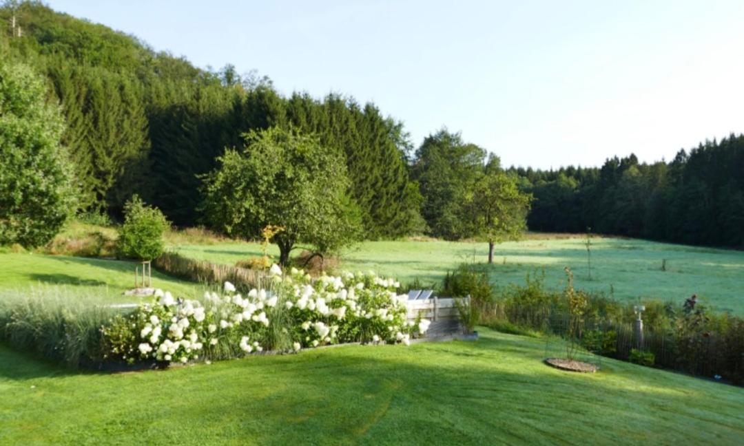 Le Clos Du Cerf - Le Sous-Bois Stoumont Exterior foto